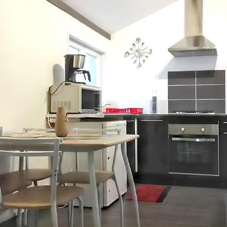 Studio Charmant A Vierville Sur Mer 30M² Avec Jardin Екстериор снимка
